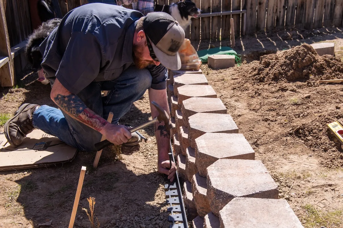 Les Dos et Ne Pas Faire pour Construire des Murs de Soutènement